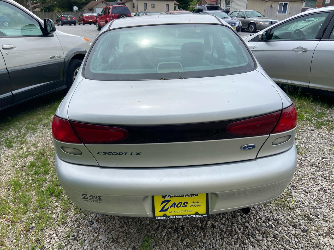 Ford Escort LX 4-Door 1997