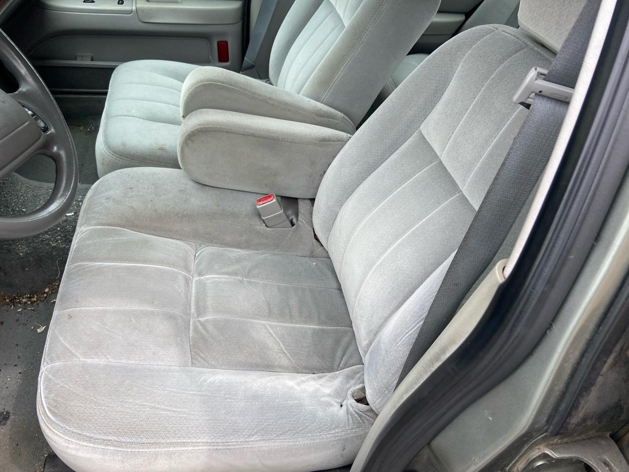 Mercury Grand Marquis GS 2003