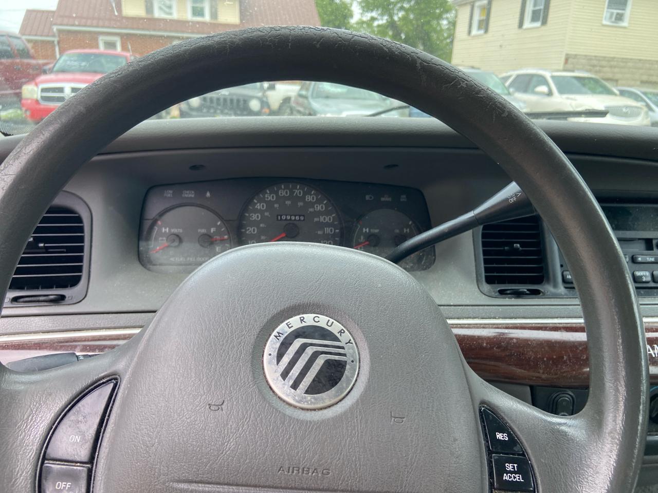 Mercury Grand Marquis GS 2003