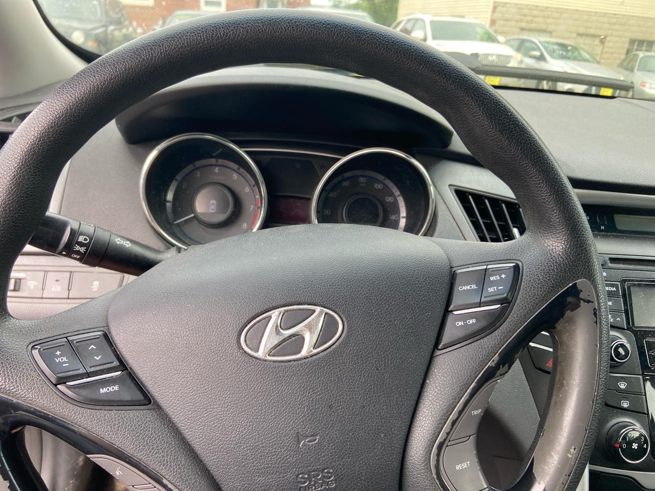 Hyundai Sonata GLS 2013