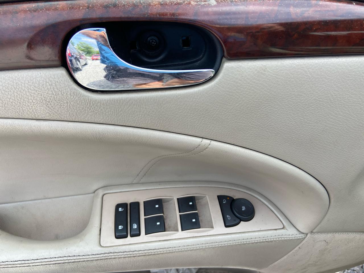 Buick Lucerne CX 2008