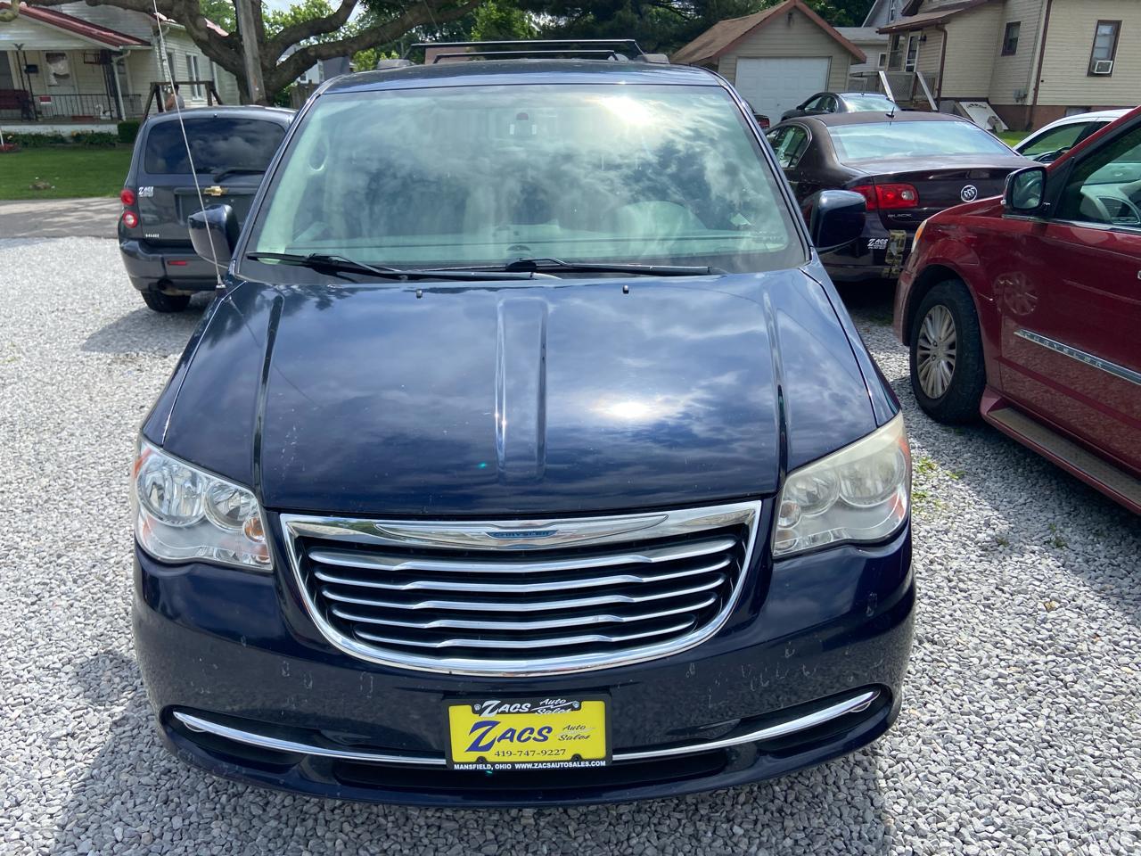 Chrysler Town & Country Touring 2013