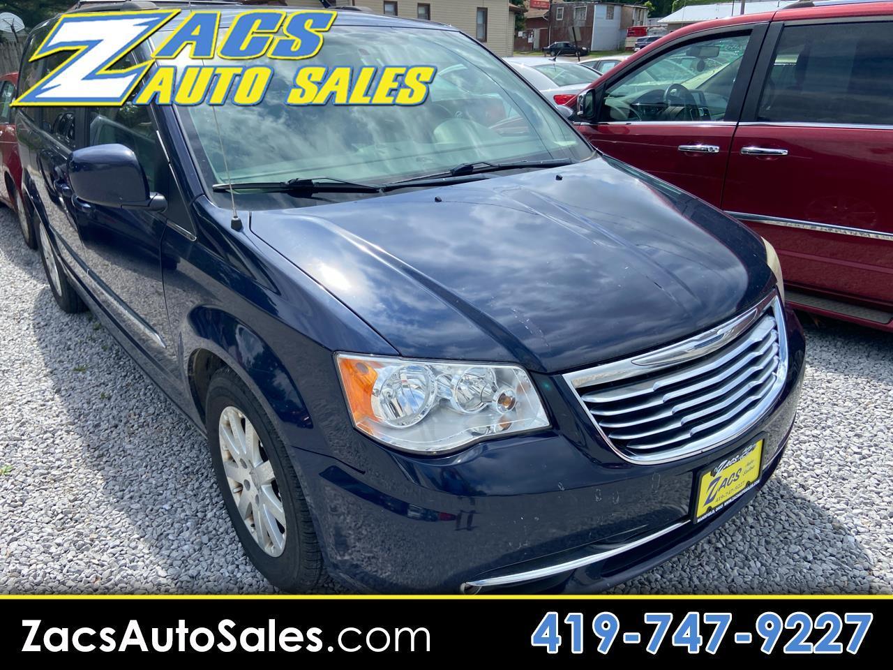 2013 Chrysler Town & Country Touring