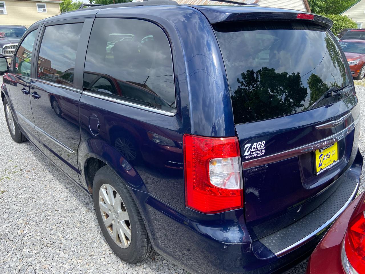 Chrysler Town & Country Touring 2013