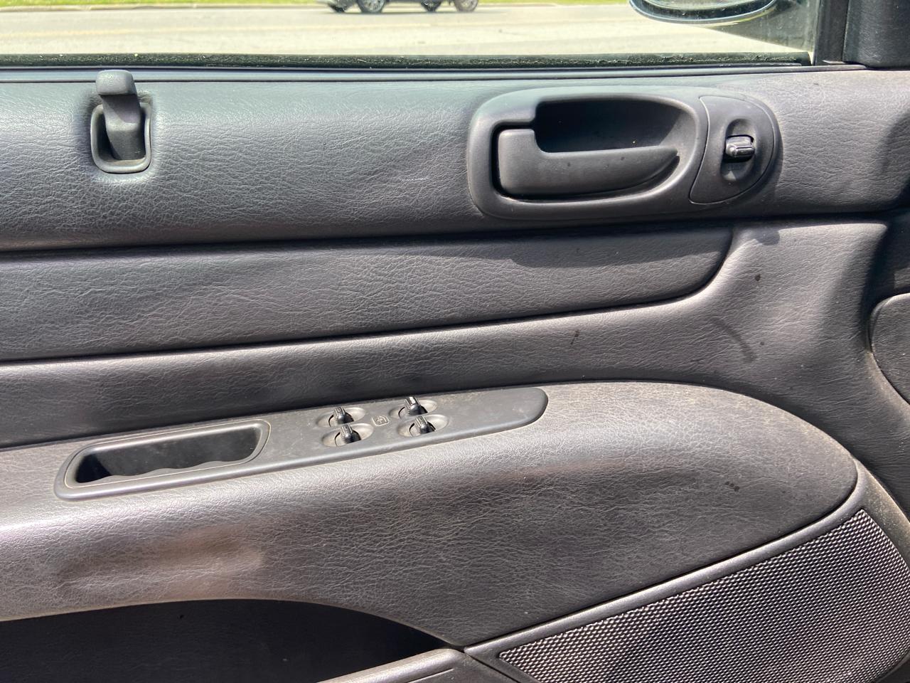 Chrysler Sebring Touring Convertible 2004