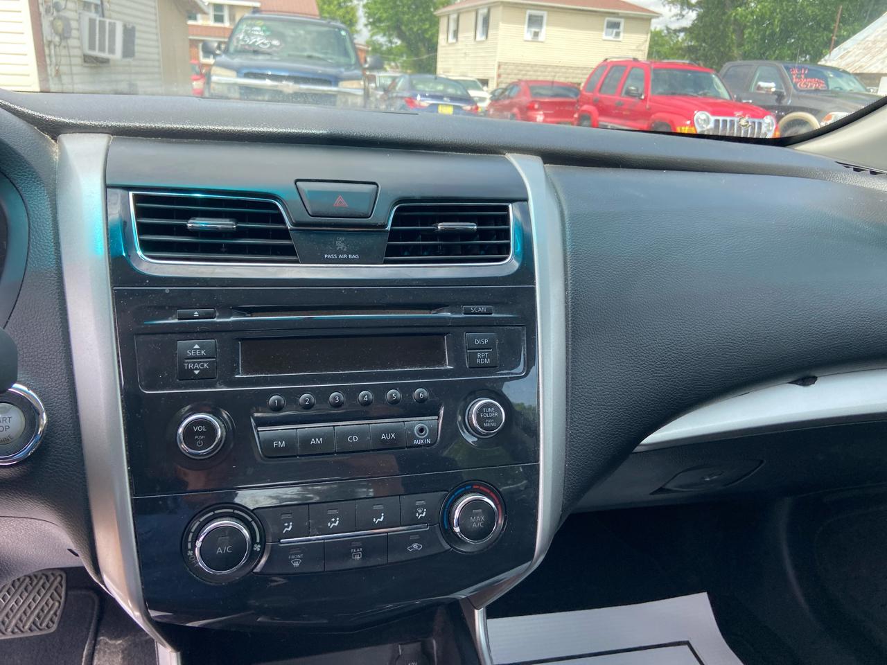 Nissan Altima 2.5 SV 2015
