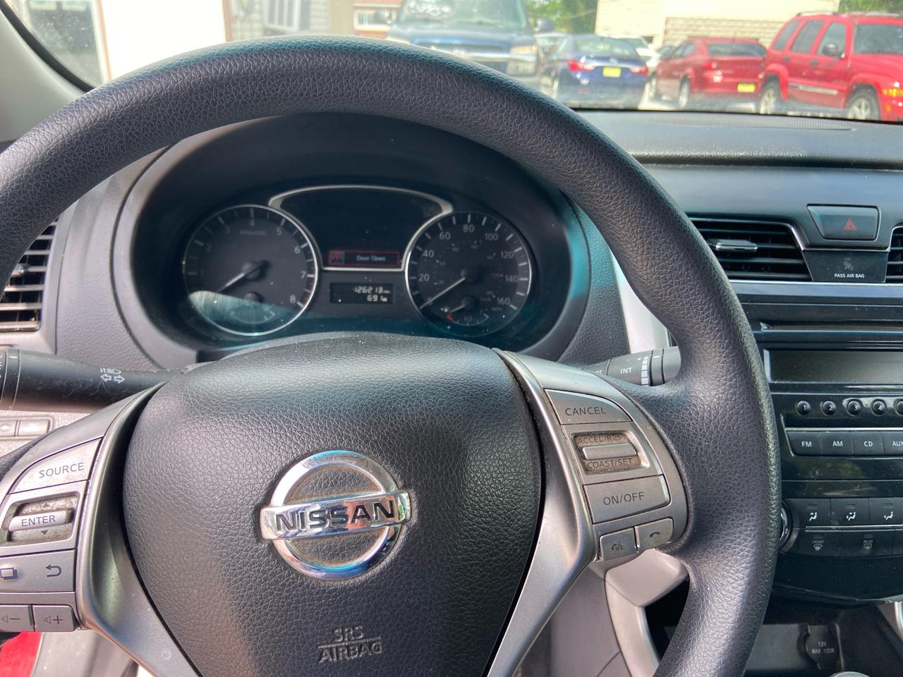 Nissan Altima 2.5 SV 2015