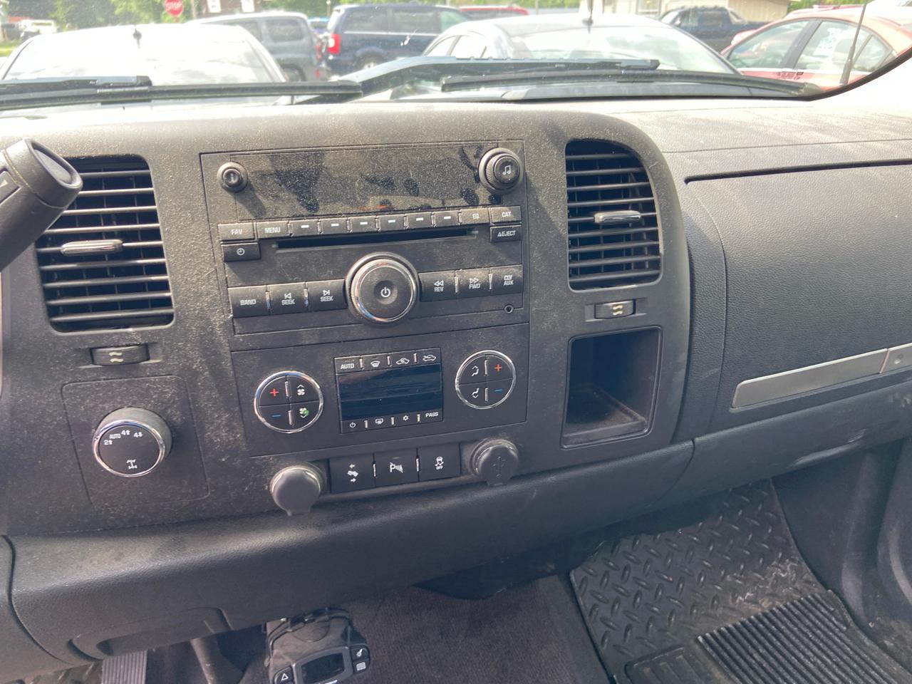 Chevrolet Silverado 1500 LT Ext. Cab Long Box 4WD 2012