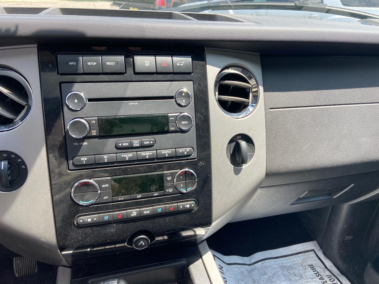Ford Expedition Limited 4WD 2012