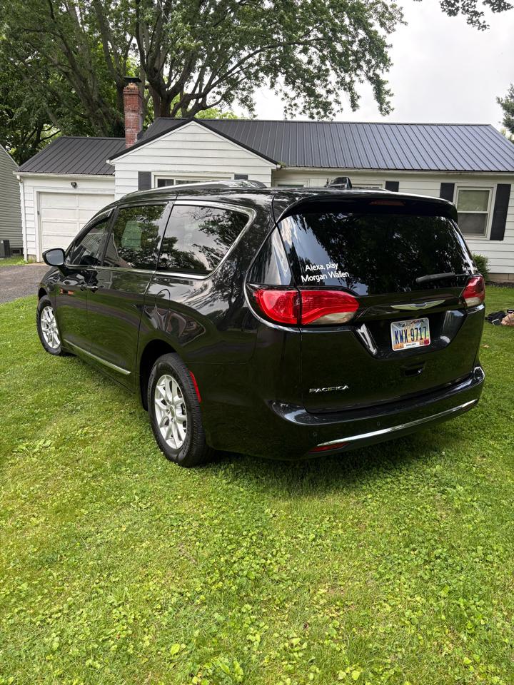 Chrysler Pacifica Touring-L 2020
