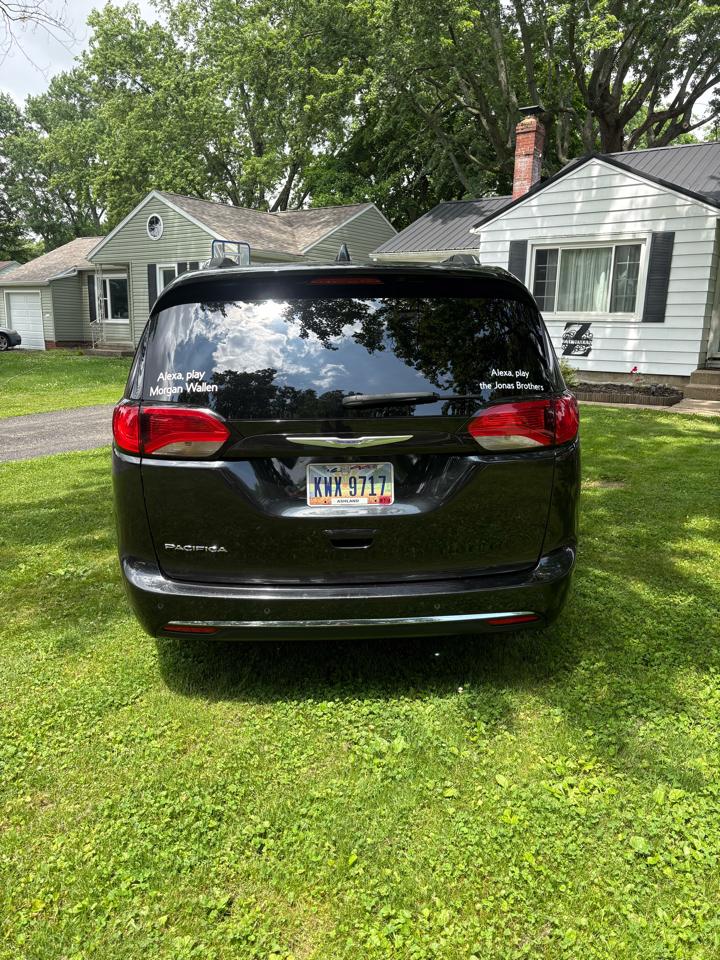 Chrysler Pacifica Touring-L 2020