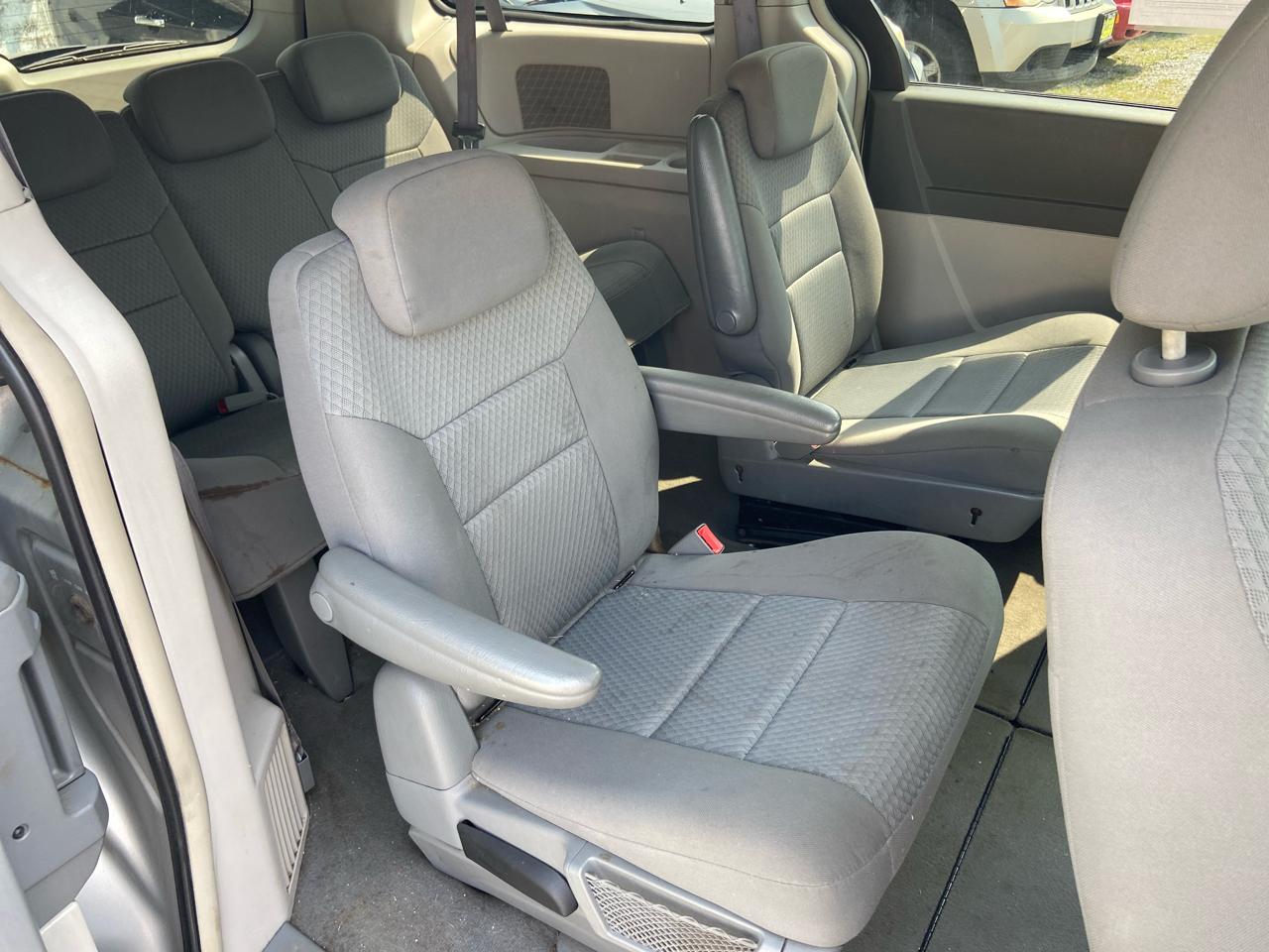 Chrysler Town & Country Touring 2010