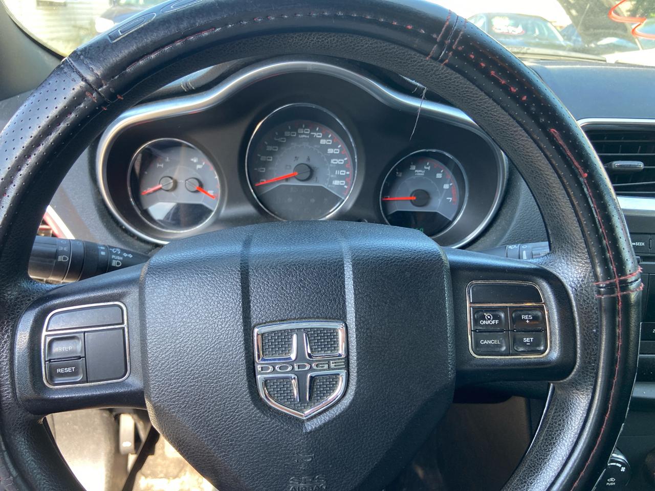 Dodge Avenger Base 2012