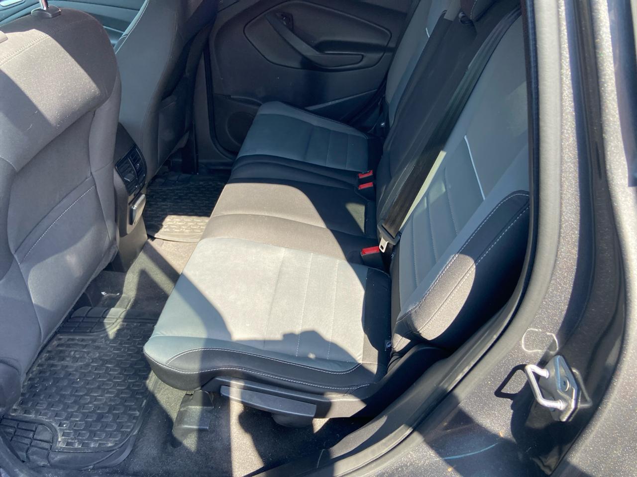 Ford Escape SE FWD 2013