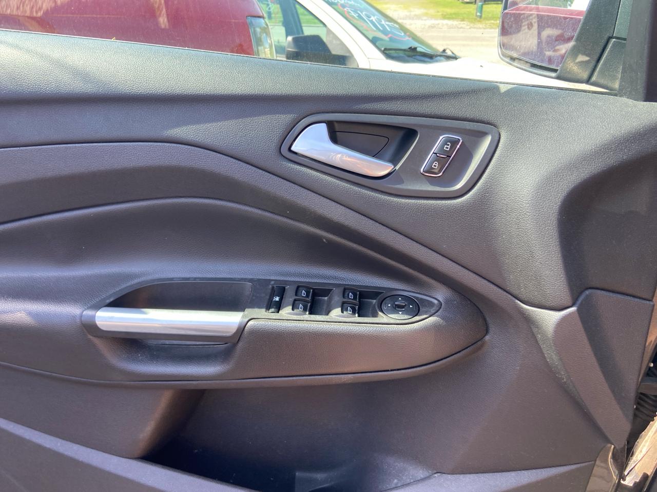 Ford Escape SE FWD 2013