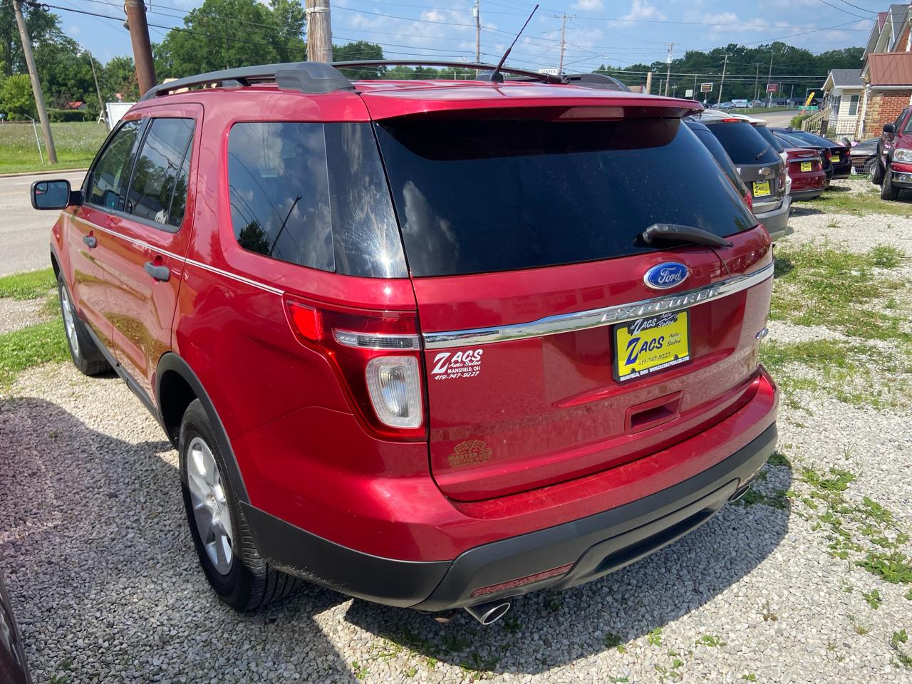 Ford Explorer Base 4WD 2011