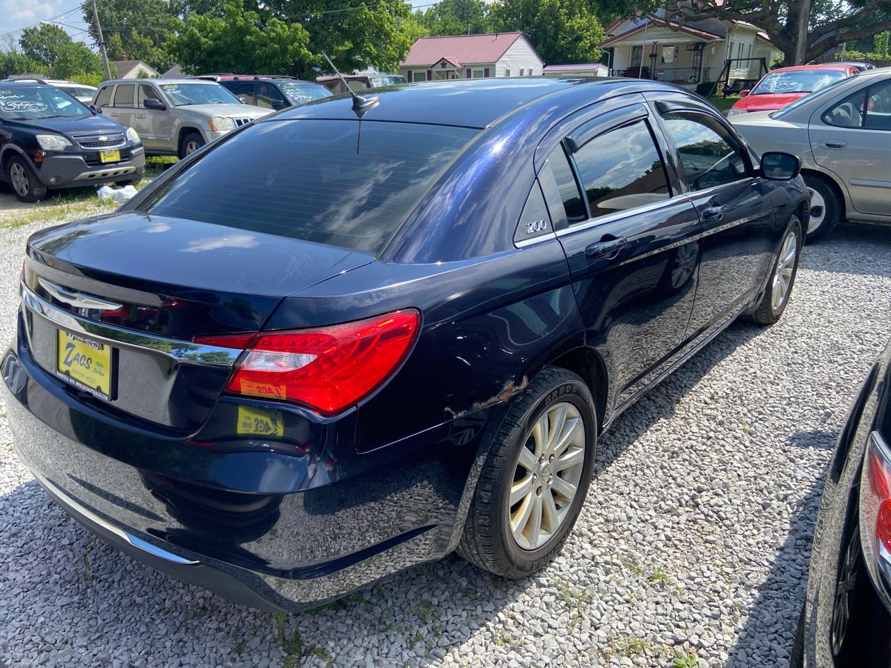 Chrysler 200 Touring 2012