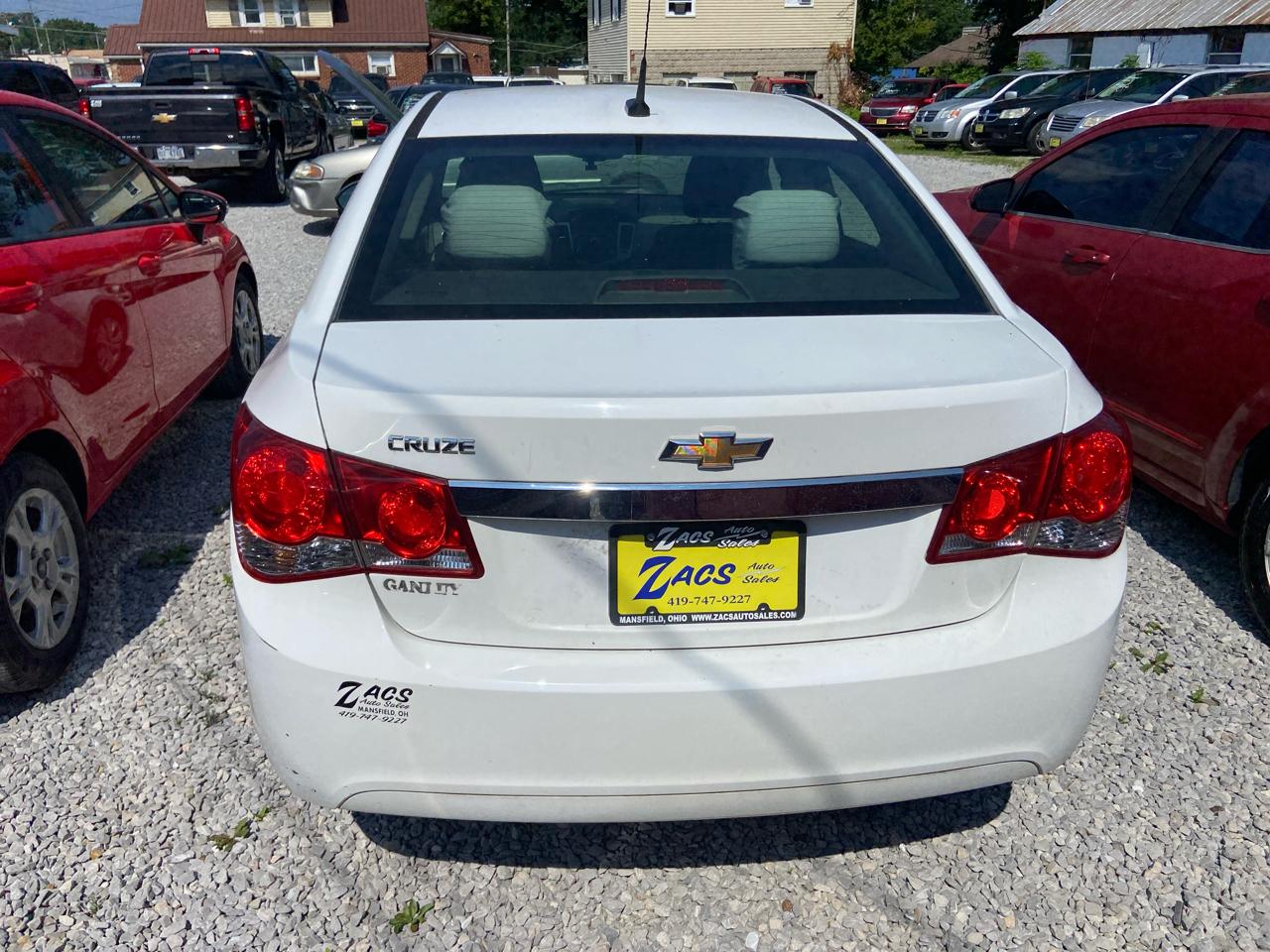 Chevrolet Cruze LS Auto 2013