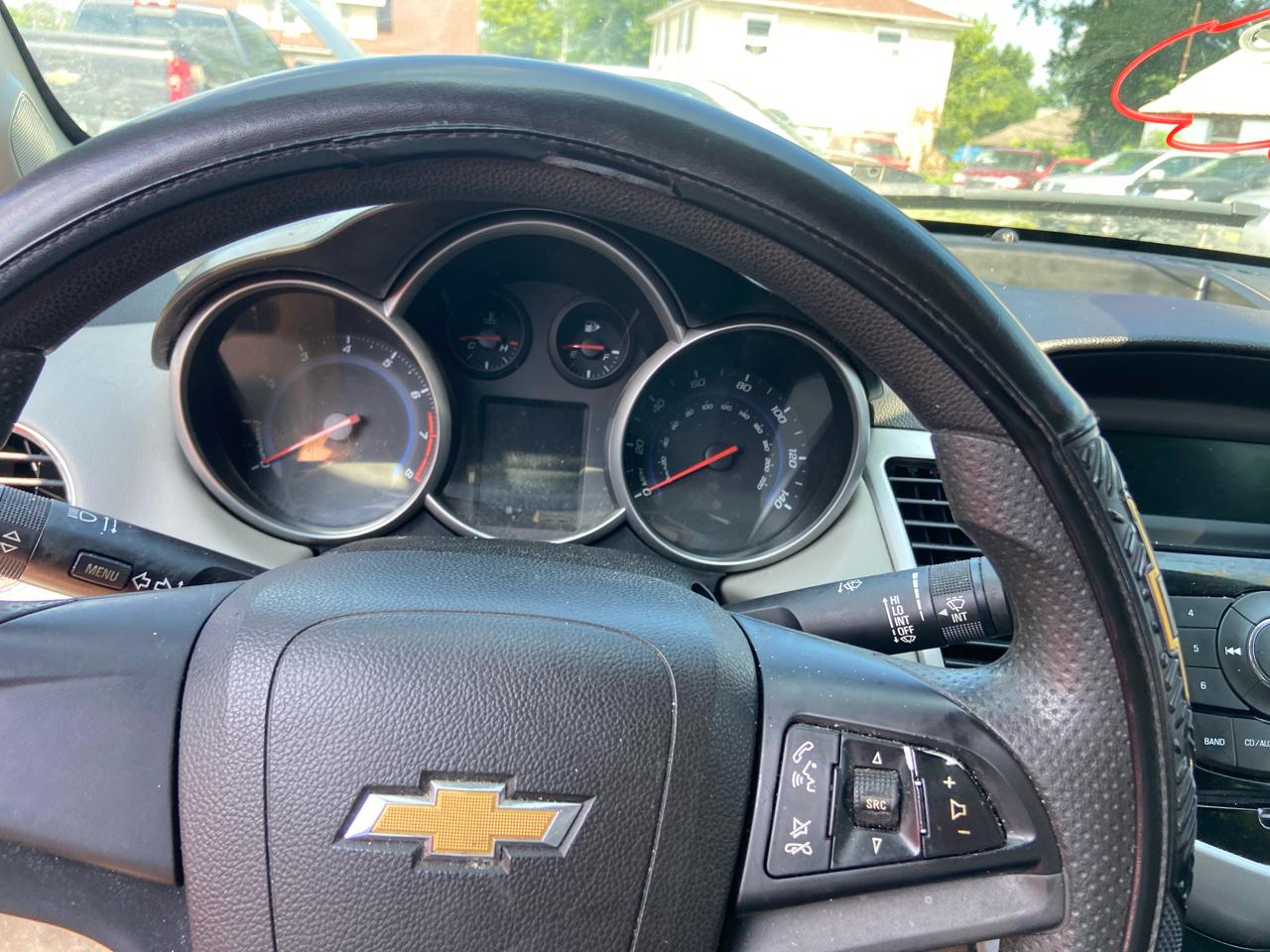 Chevrolet Cruze LS Auto 2013