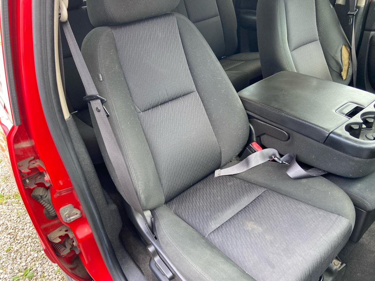 Chevrolet Silverado 1500 LT Crew Cab 4WD 2011