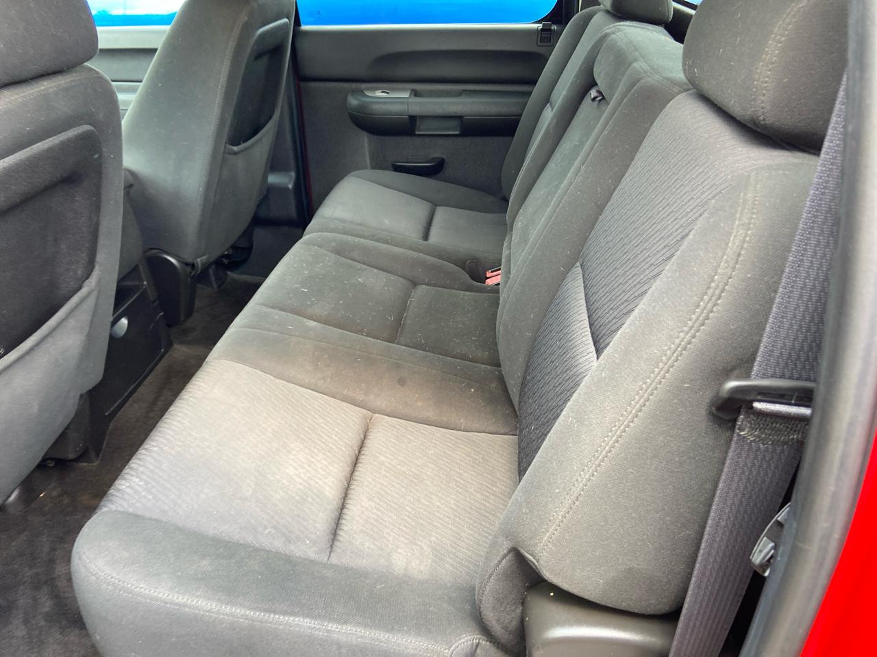 Chevrolet Silverado 1500 LT Crew Cab 4WD 2011