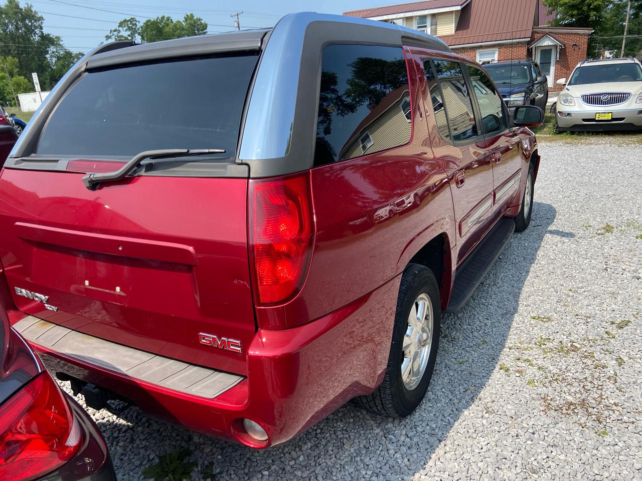 GMC Envoy XUV SLE 4WD 2004