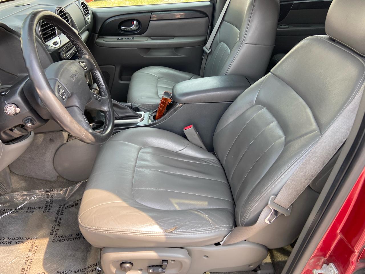 GMC Envoy XUV SLE 4WD 2004