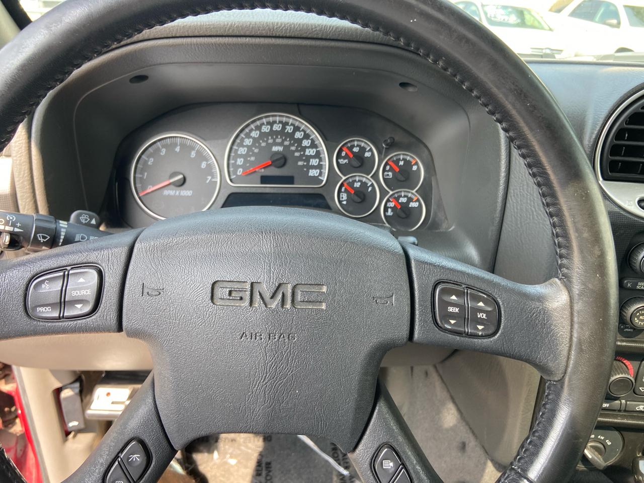 GMC Envoy XUV SLE 4WD 2004
