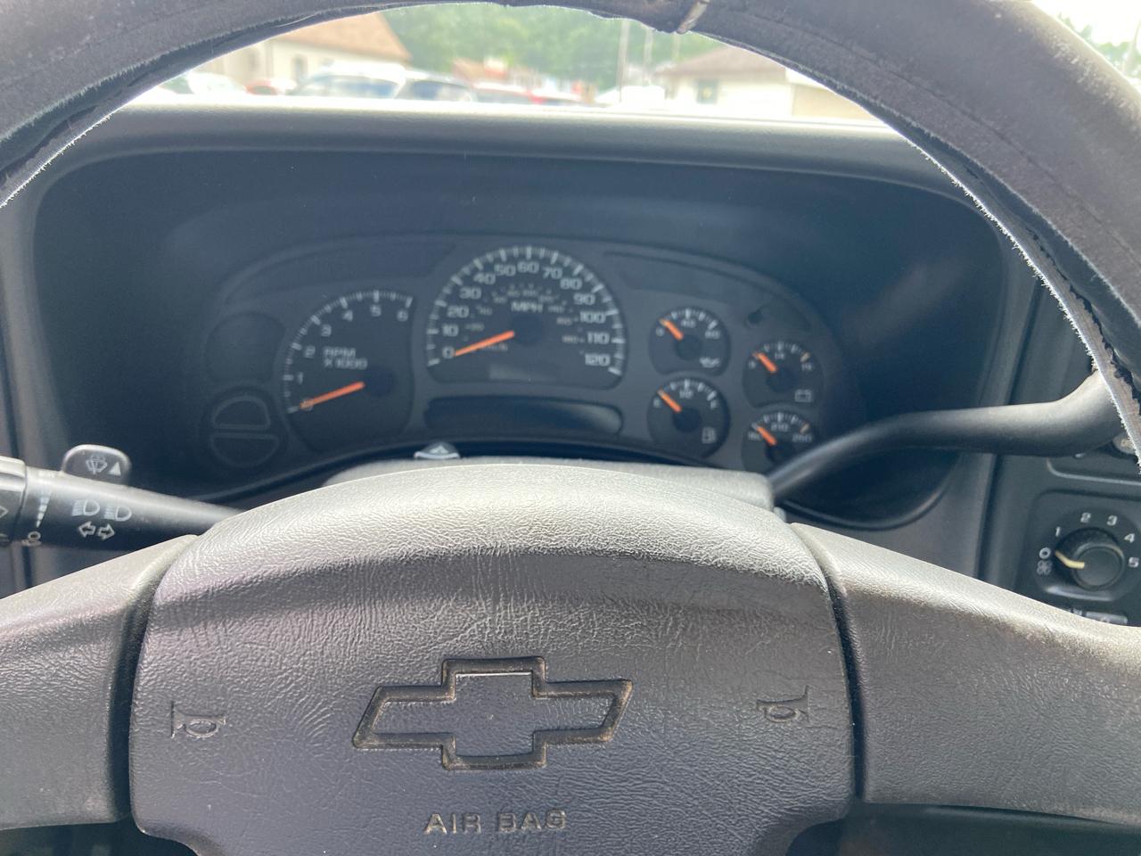 Chevrolet Silverado 1500 Z71 Long Bed 4WD 2004