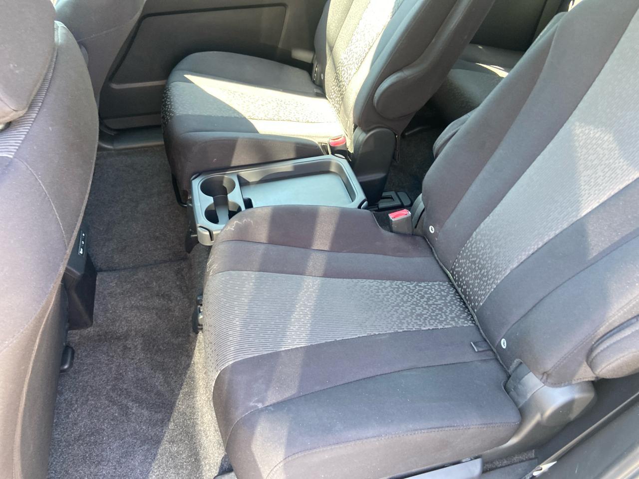Mazda MAZDA5 Sport 2012