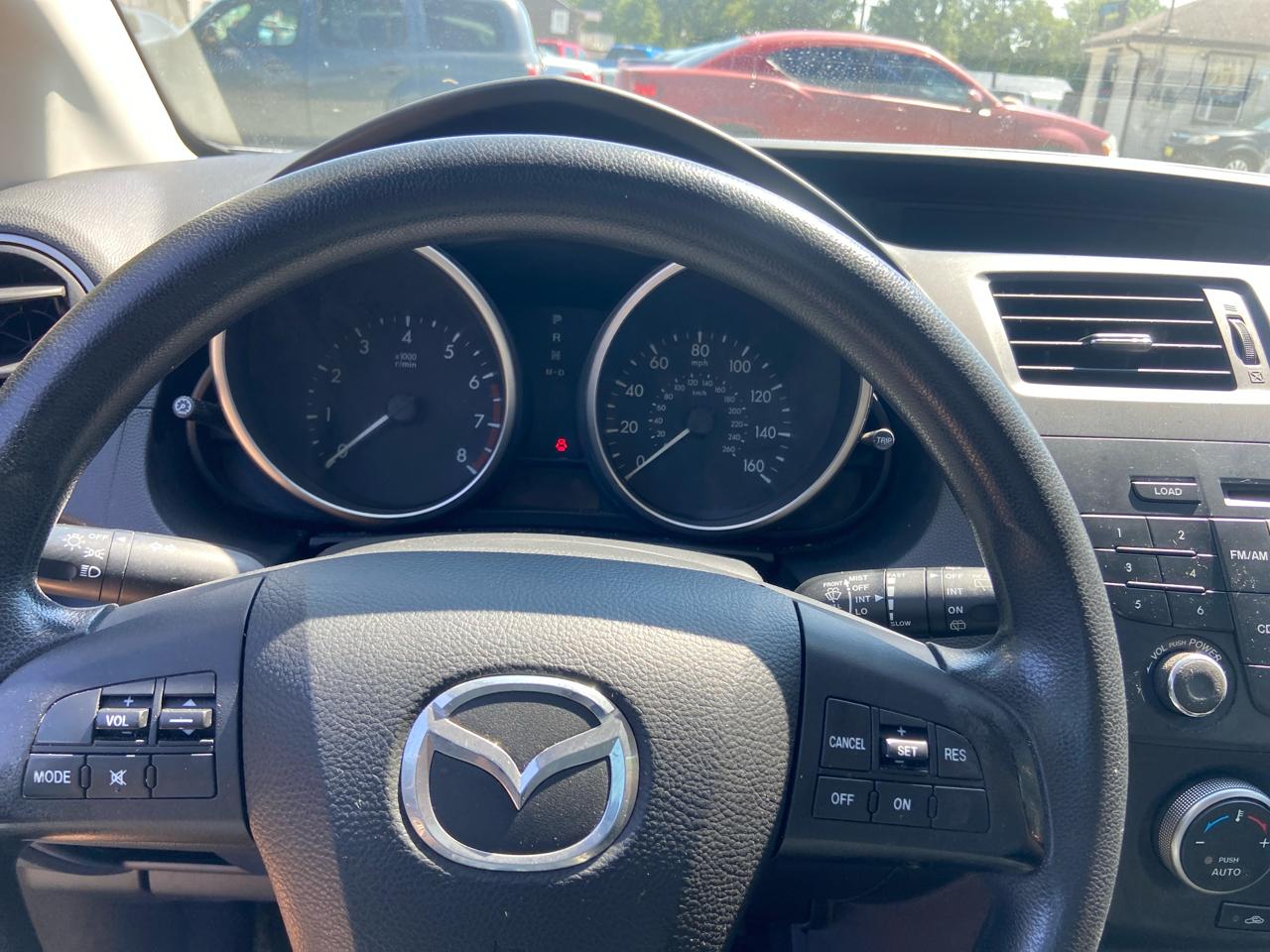 Mazda MAZDA5 Sport 2012