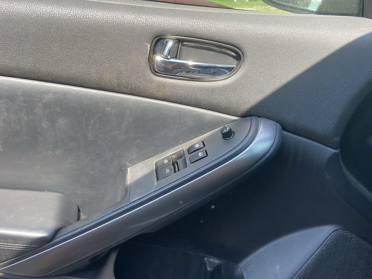 Nissan Altima 3.5 SE Coupe 2009