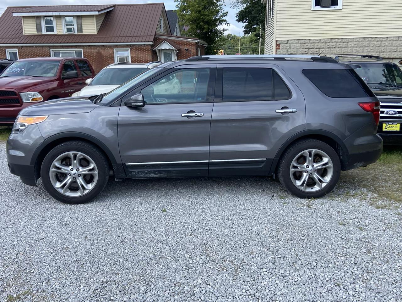 Ford Explorer Limited FWD 2013