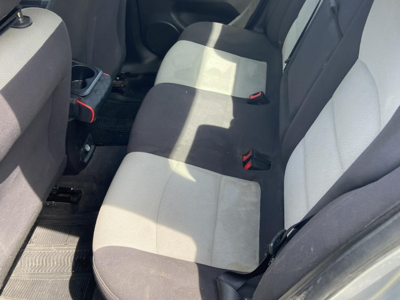 Chevrolet Cruze LS Manual 2013