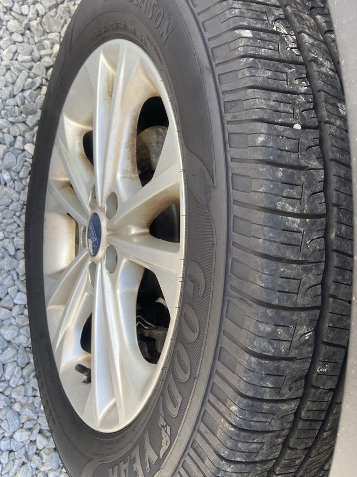 Ford Escape SE FWD 2017