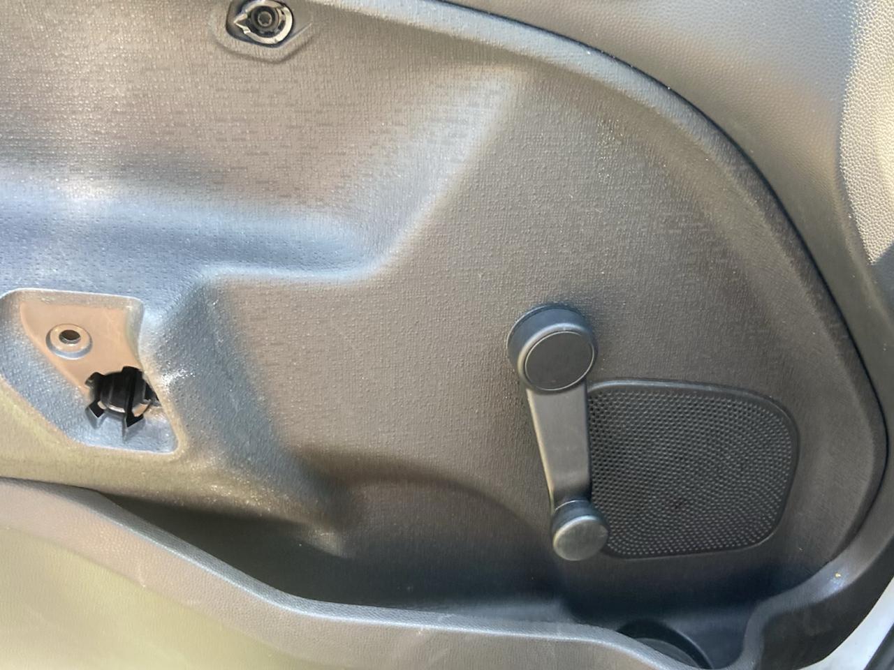 Ford Fiesta S Sedan 2014