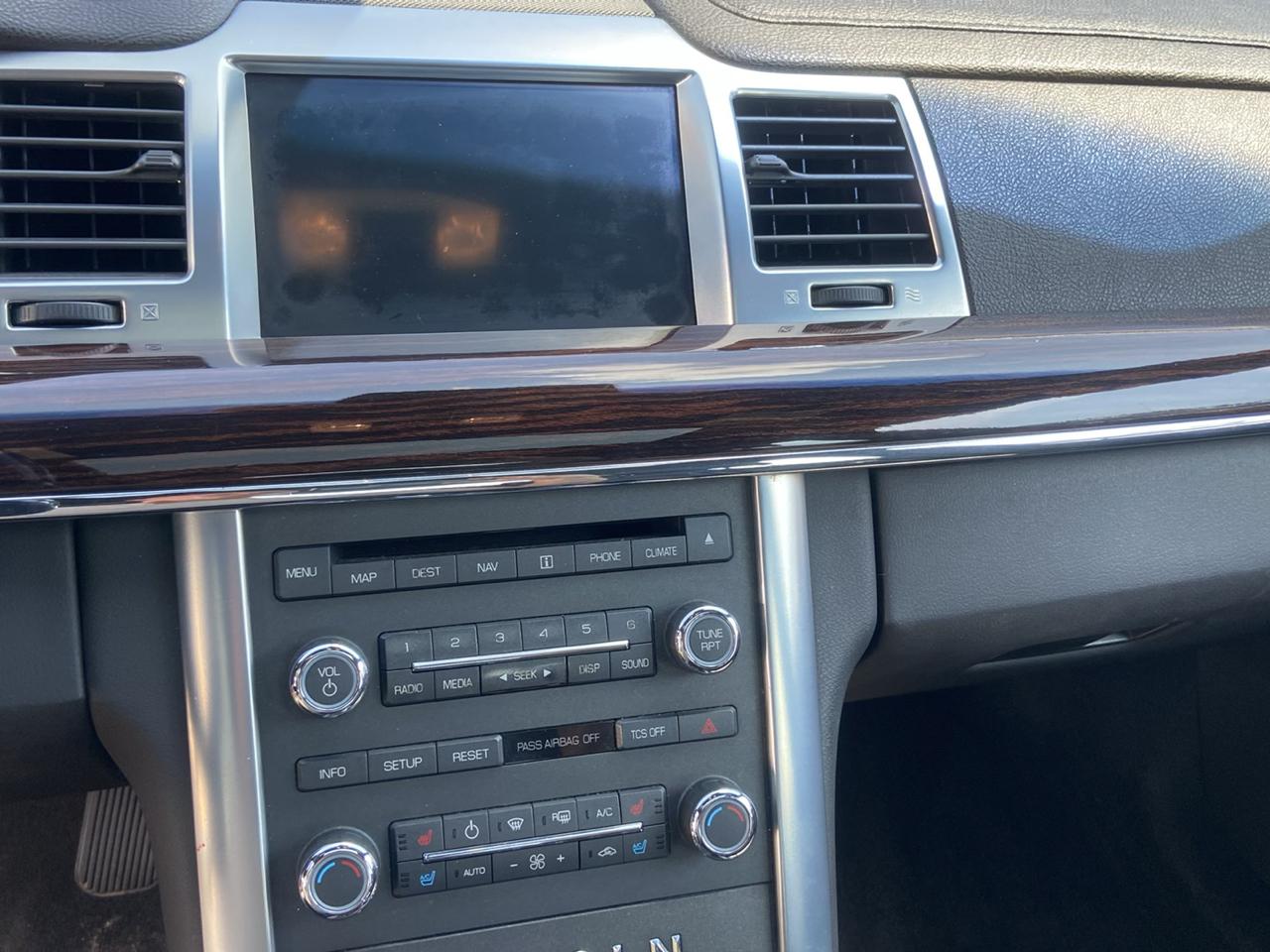 Lincoln MKS 3.7L FWD 2012