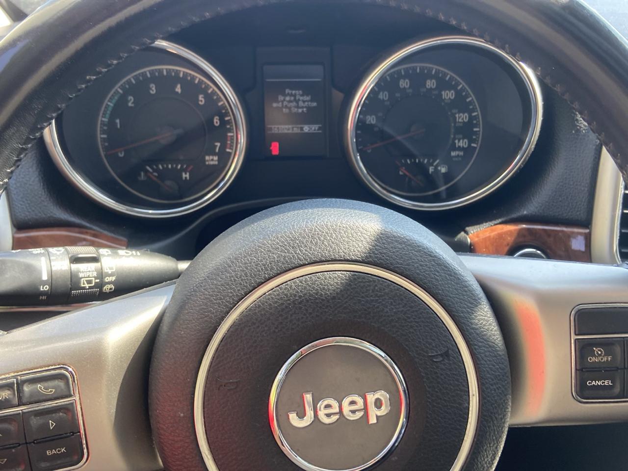 Jeep Grand Cherokee Limited 4WD 2012