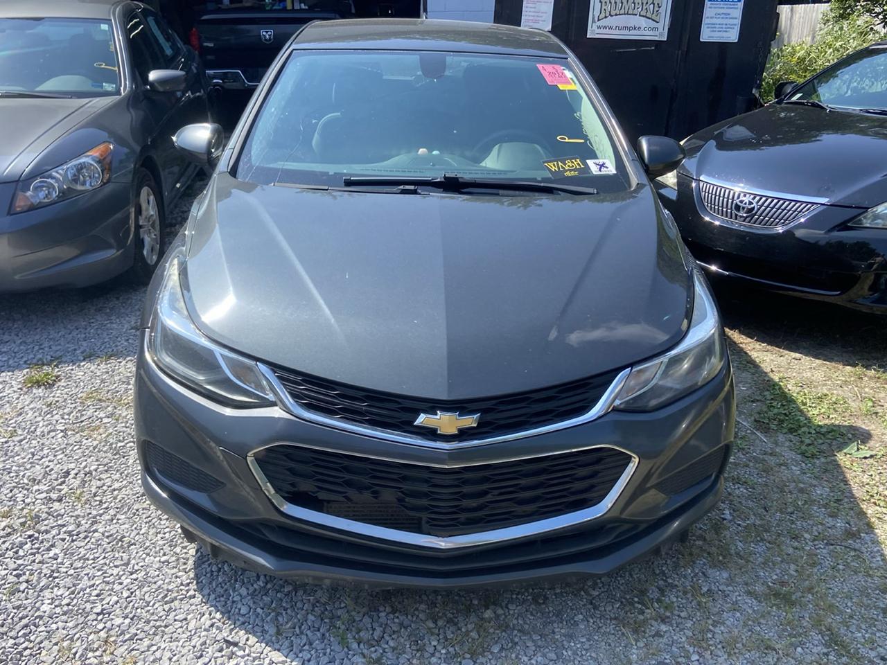 Chevrolet Cruze LT Auto Hatchback 2017