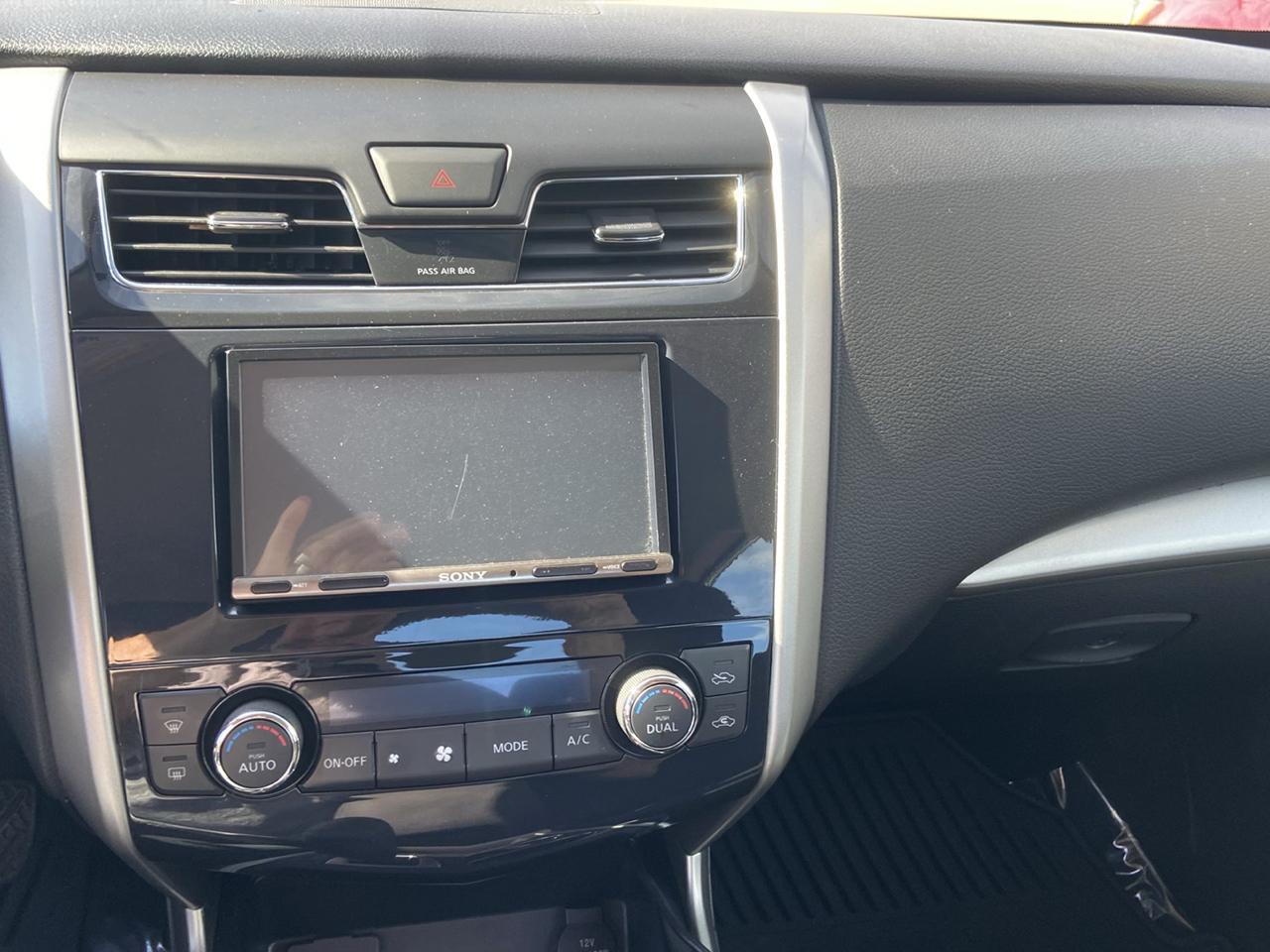 Nissan Altima 2.5 SV 2015