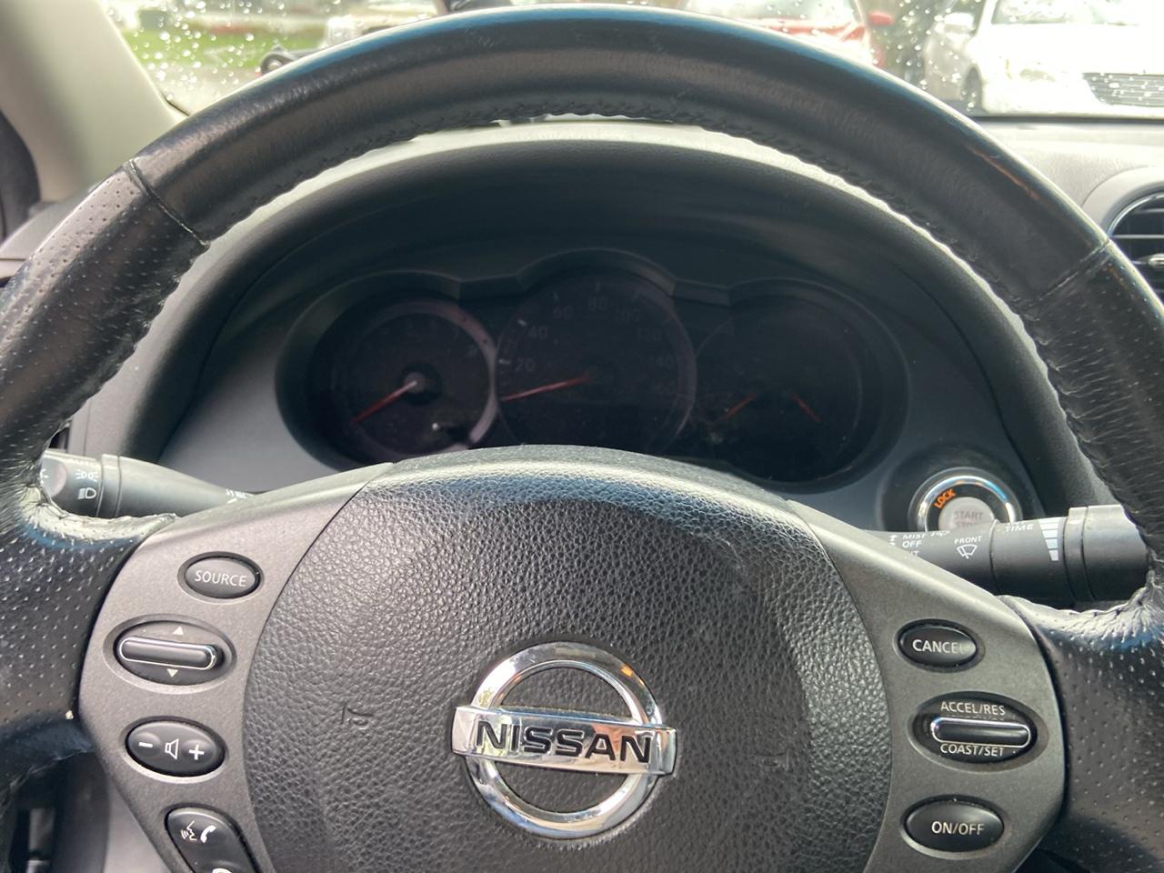 Nissan Altima 2.5 2012