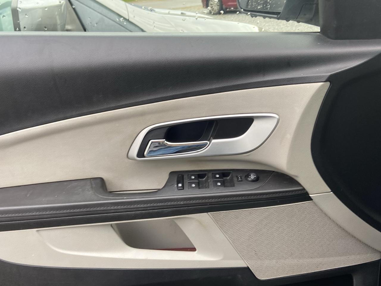 Chevrolet Equinox LS AWD 2011