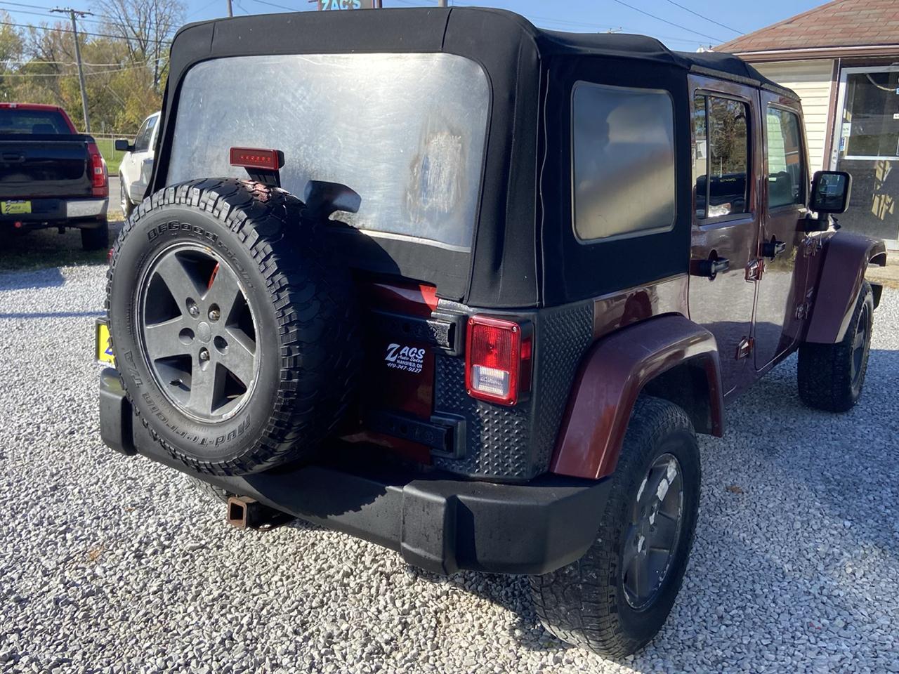 Jeep Wrangler Unlimited Sahara 4WD 2007