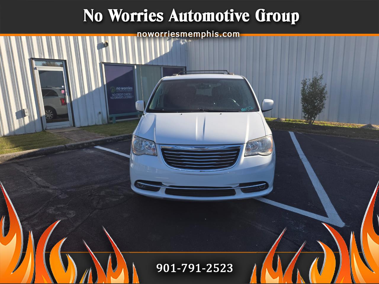 2016 Chrysler Town & Country Touring