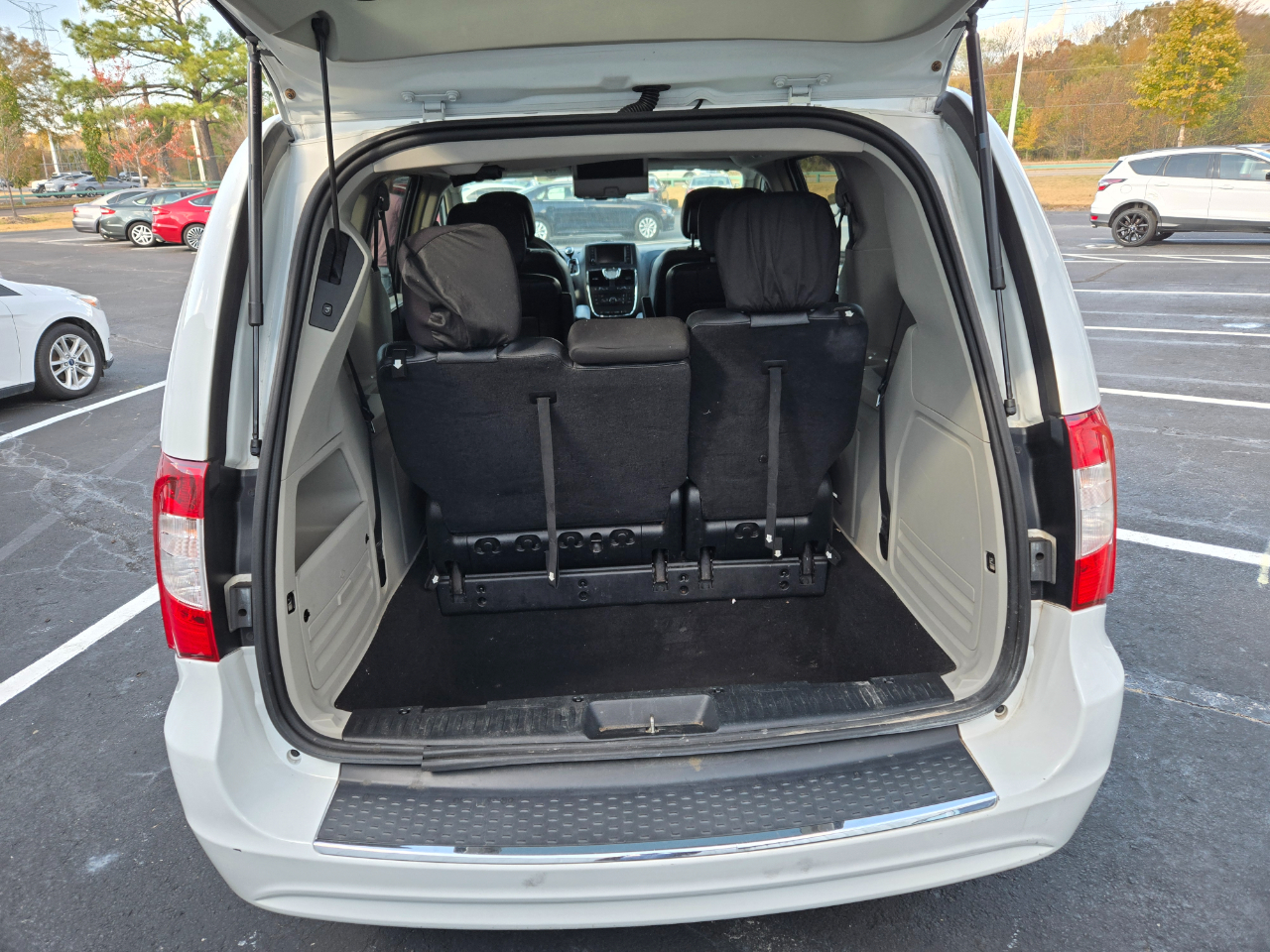 Chrysler Town & Country Touring 2016