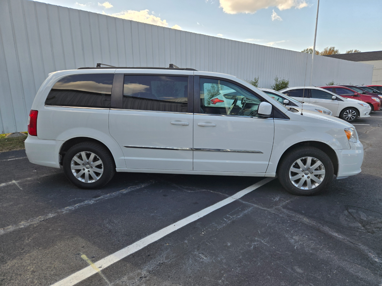 Chrysler Town & Country Touring 2016