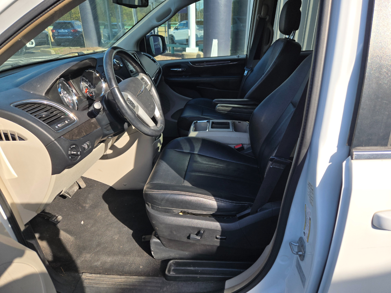 Chrysler Town & Country Touring 2016