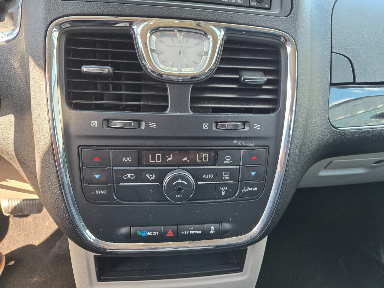 Chrysler Town & Country Touring 2016