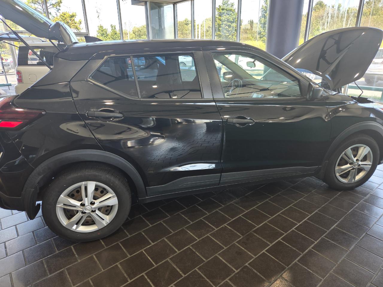 Nissan Kicks S 2021