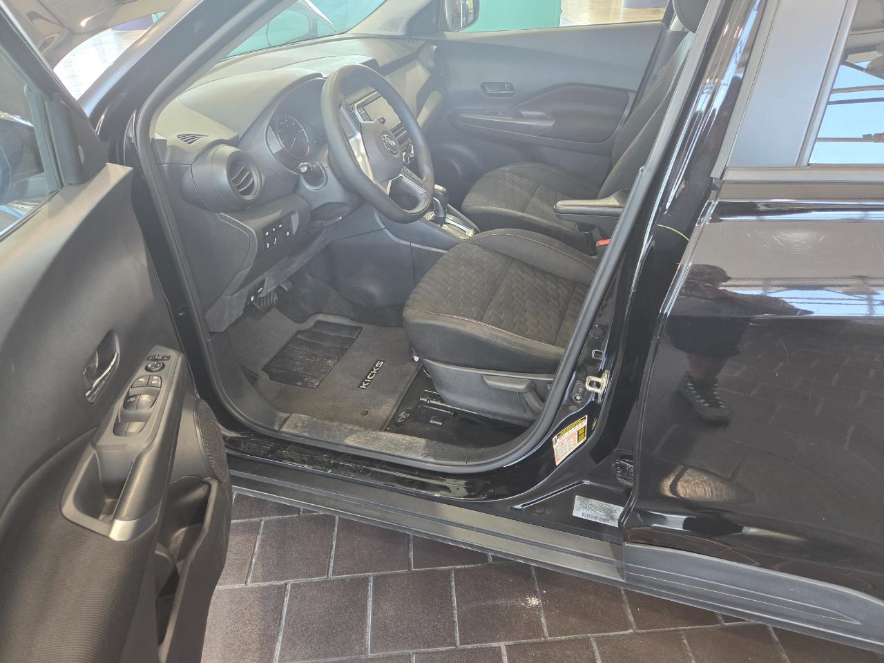 Nissan Kicks S 2021